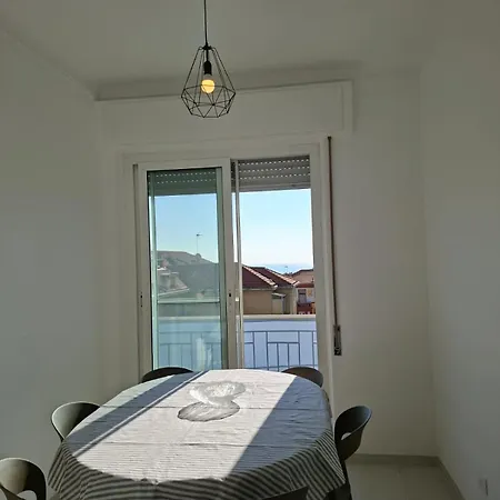 Stella Mare 2min Dal Centro Aria Condizionata Vista Mare Apartment Sanremo